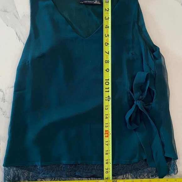 Black Tape - Sleeveless Top, Side Tie at Front, Jewel Green, Flowy Lace - Size S - Picture 3 of 7
